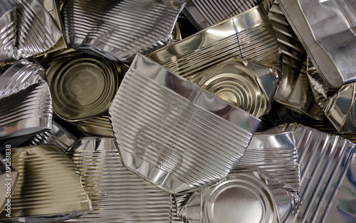 puszki metal aluminium