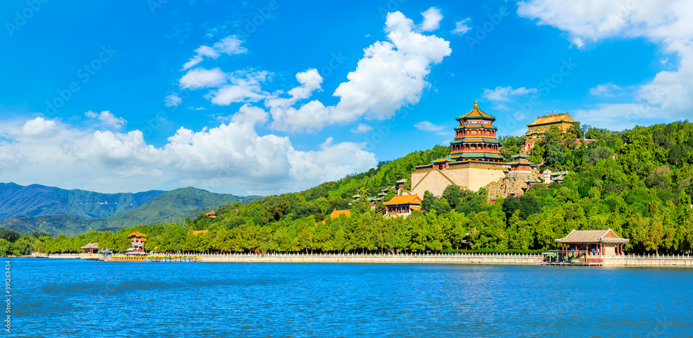 Naklejka premium Imperial Summer Palace in Beijing,China.