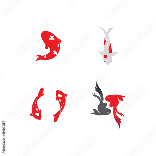 Koi fish logo vector © amin