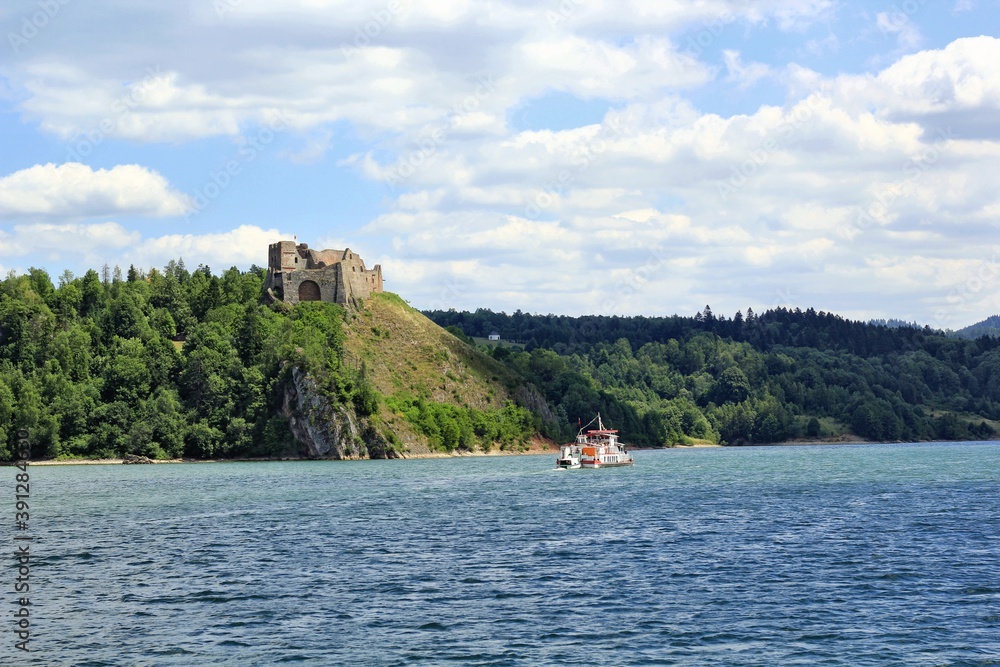 Fototapeta premium boat on the lake