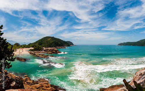 View of the sea with Praia do Meio and its crystal clear waters. Trindade, Paraty, RJ.