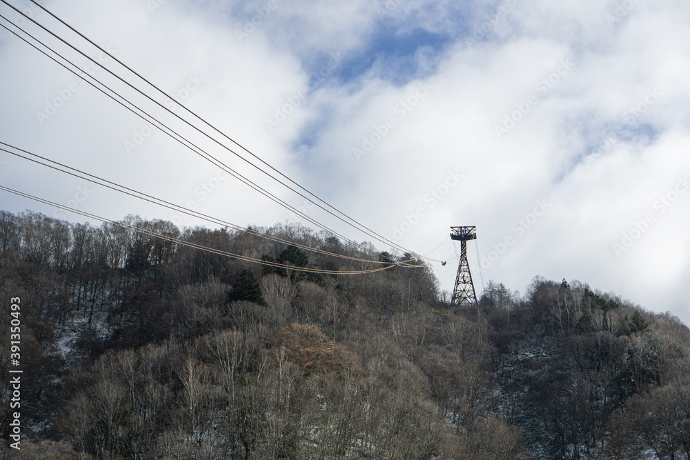 Shin-Hotaka Ropeway - One of Japan's Most Unique Ropeway Stock Photo ...
