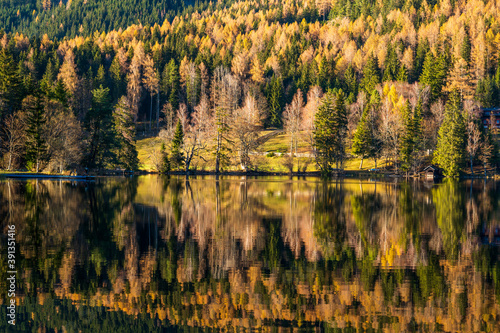 Lake Erlaufsee on an autumn sunny day © Anton