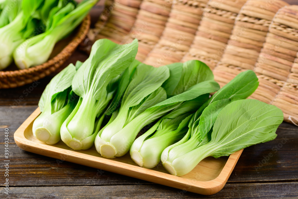 Fresh Bok Choy or Pak Choi(Chinese cabbage) on wooden tray, Organic vegetables Fresh Bok Choy or Pak Choi(Chinese cabbage) on wooden tray, Organic vegetables