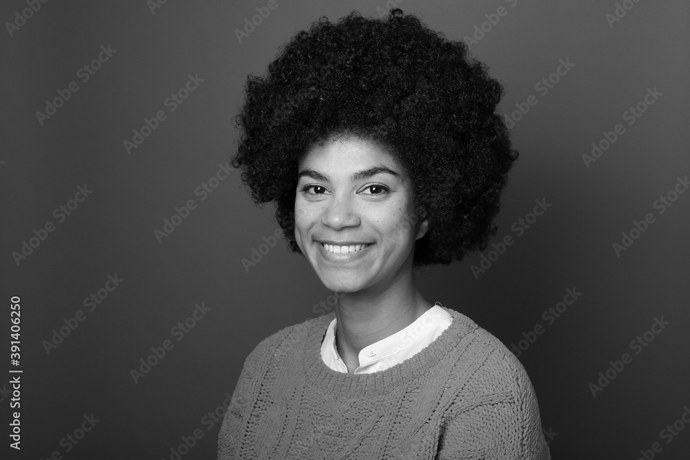 Portrait of a beautiful younng woman