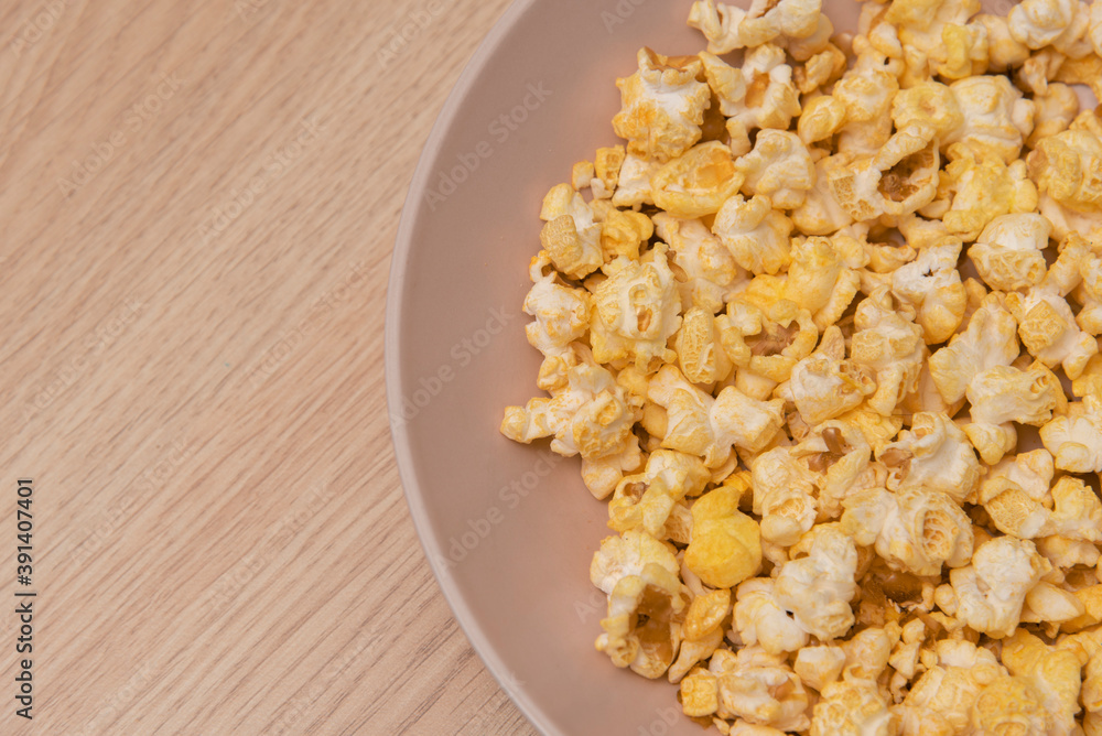 popcorn in bowl popcorn in bowl