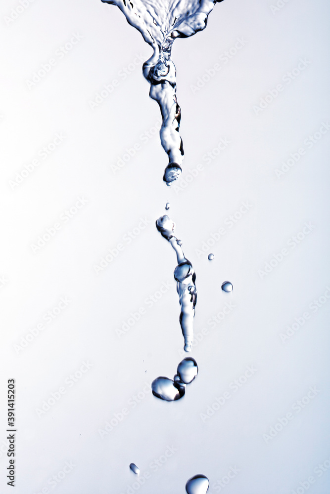 水 水