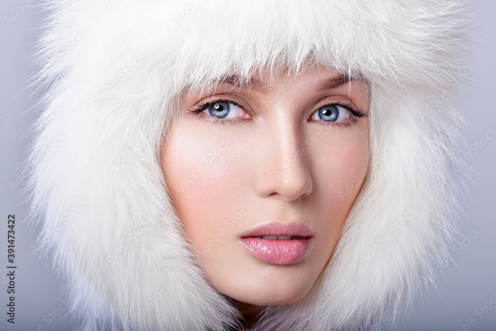 Beauty Fashion Model Girl in a Fur Hat Beauty Fashion Model Girl in a Fur Hat