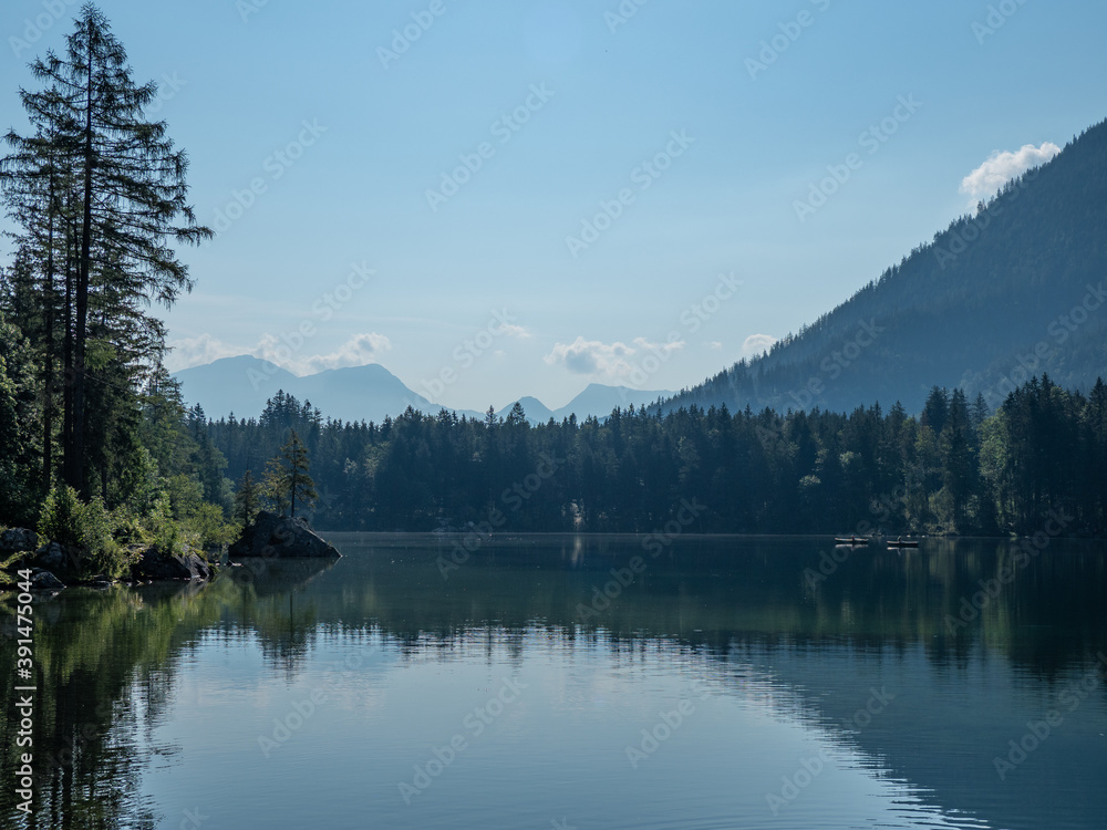 Fototapeta premium Lake Hintersee in Bavaria, Germany