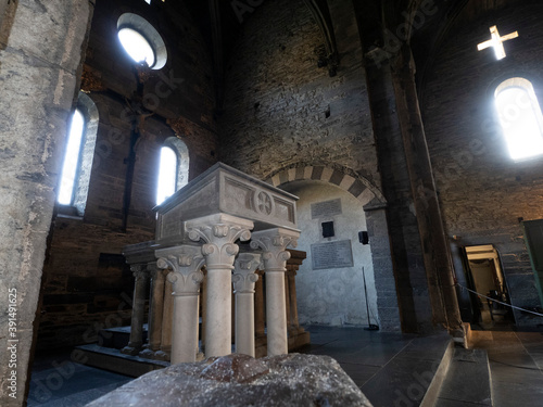 Fieschi church basilica in Lavagna photo