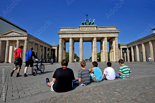 Portao de Brandenburgo. Berlin. Alemanha. Europa photo