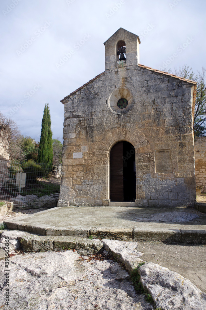 Église du village des Beaux de Provence