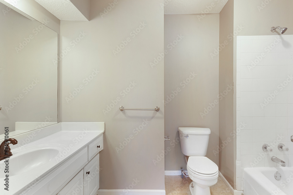 Standard american bathroom Standard american bathroom