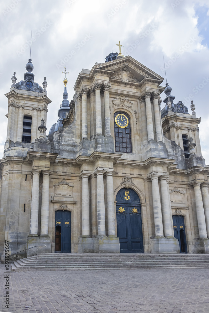 Roman Catholic parish church of Notre-Dame in Versailles. Church built at command of Louis XIV and consecrated on 30 October 1686. Versailles, Paris, France.