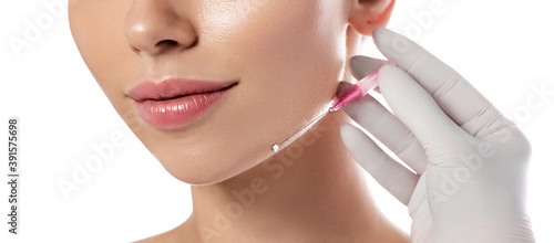 Fotografía Woman receives a facelift, procedure mesothreads lifting skin