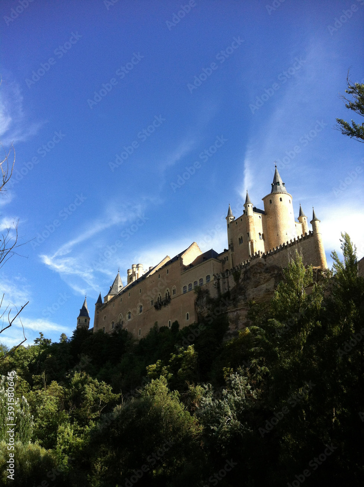 Obraz premium castle in the mountains