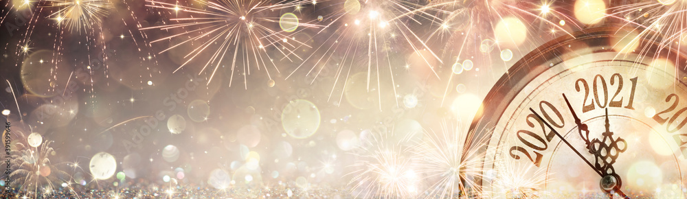 Happy New Year 2021 - Abstract Defocused Background - Clock And Fireworks Waiting Midnight - obrazy, fototapety, plakaty 