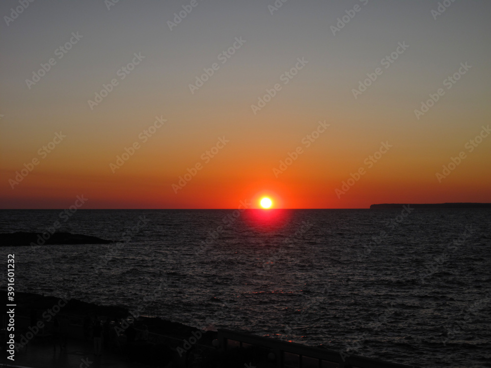 Fototapeta premium sunset over the sea