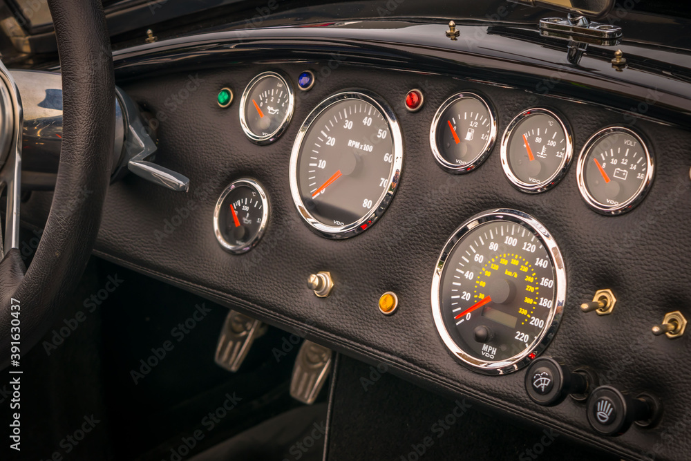 Fototapeta premium An antique car dashboard