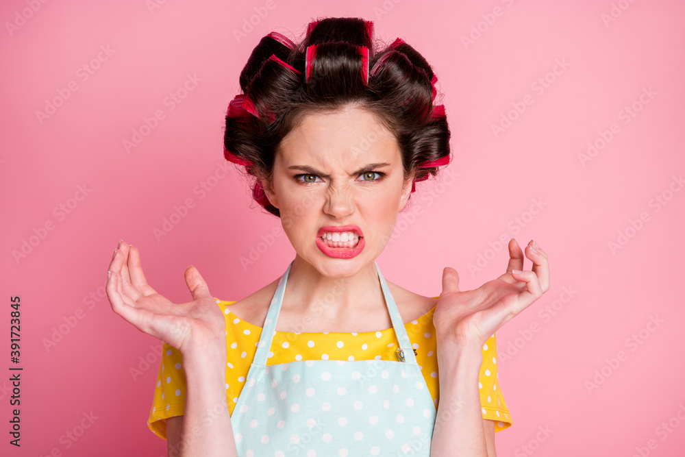 Close-up portrait of her she nice attractive evil aggressive housewife grin teeth disagree conflict isolated over pink pastel color background Close-up portrait of her she nice attractive evil aggressive housewife grin teeth disagree conflict isolated over pink pastel color background