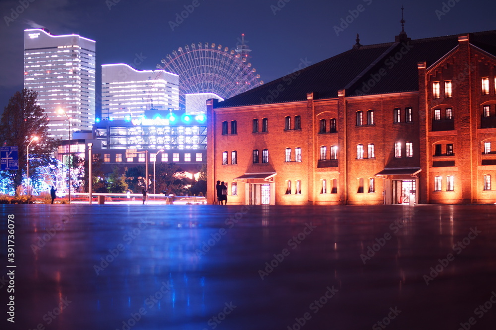 横浜みなとみらいの夜景　赤レンガ倉庫
