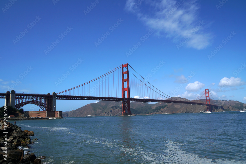 Landscape view of Golden Gate Bridge is Red Bridge in sunny day in San Francisco, California, United states , USA - Vintage style hot spot famous Landmark - Holiday Travel Concept Landscape view of Golden Gate Bridge is Red Bridge in sunny day in San Francisco, California, United states , USA - Vintage style hot spot famous Landmark - Holiday Travel Concept