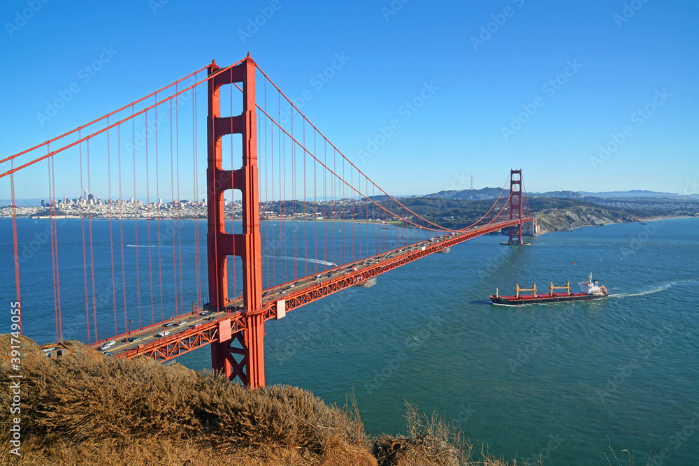 Fototapeta premium Famous Landmark red Golden Gate Bridge of San Francisco, California, United states , USA - seen from Battery Spencer - Travel and sightseeing concept 