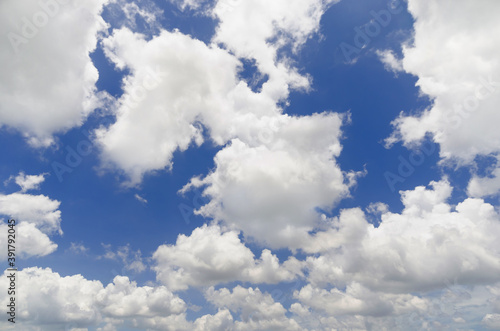 beautiful blue sky and white fluffy cloud horizon outdoor for background. photo