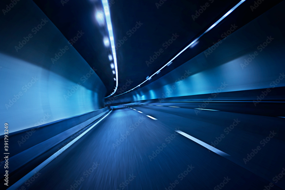 Tunel speed motion Tunel speed motion