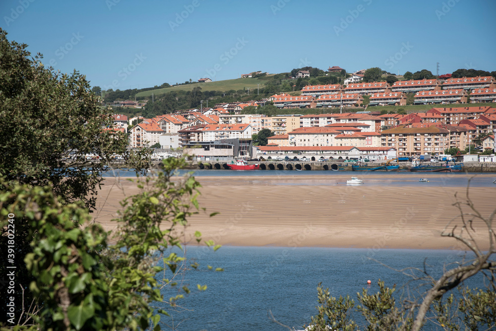 Beautiful shot of the coastal San Vicente de la Barquera municipality in Spain