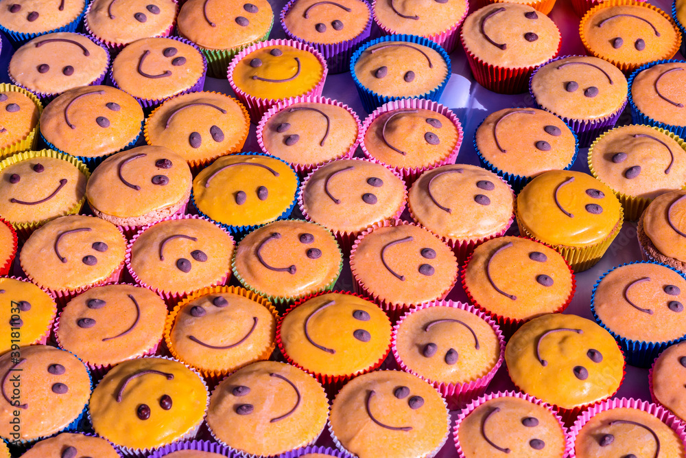 Obraz premium Smiley . Smiley cakes on table.