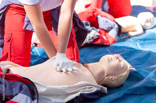 CPR and first aid class photo