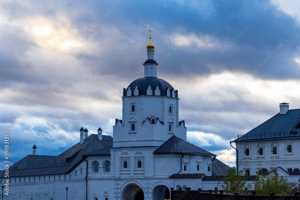 churches of the island-city of Sviyazhsk on an autumn evening
