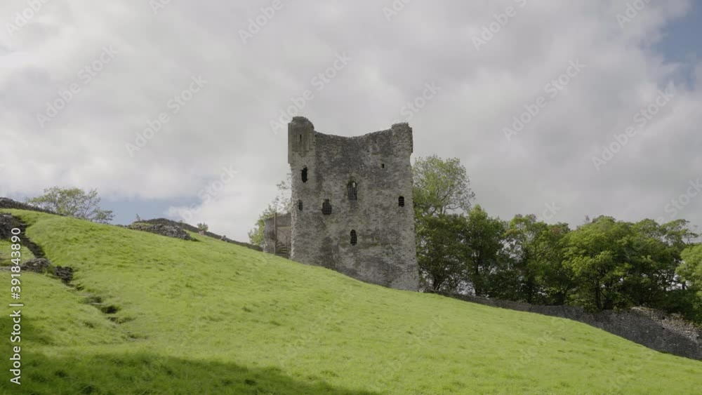 Peveril castle, medieval building in Peak District, England Peveril castle, medieval building in Peak District, England