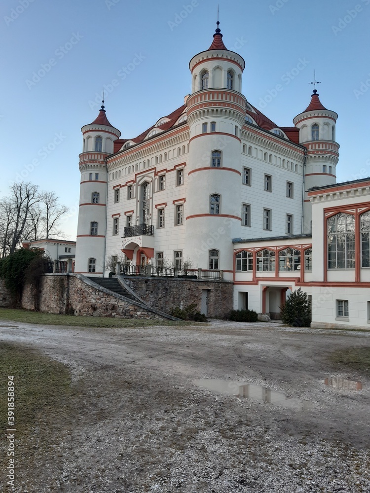 Pałac w Wojanowie, schloss Schildau, Polska, Dolny Śląsk