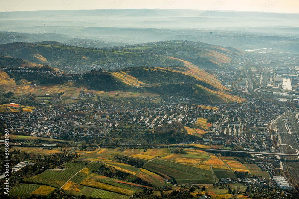 Luftaufnahme Weinberge im Herbst in Stuttgart