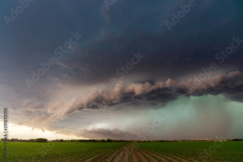 Severe thunderstorm with ominous storm clouds © JSirlin