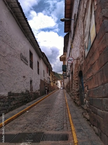 Cusco  Peru  South America - Cusco  a city in the Peruvian Andes  was once capital of the Inca Empire  and is now known for its archaeological remains and Spanish colonial architecture.