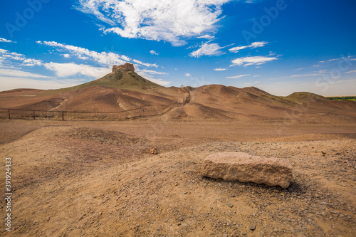 Gobi desert scenery under blue sky and white clouds