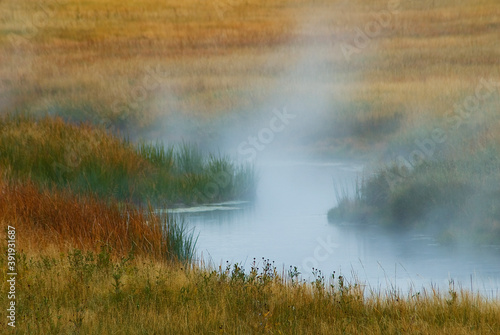 476-07 Madison River Steam