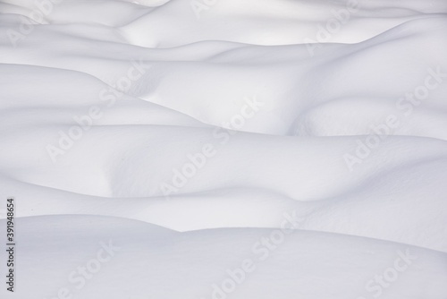Clear white snow mounds with no interference, cloth-like or silk-like pattern. © Radko