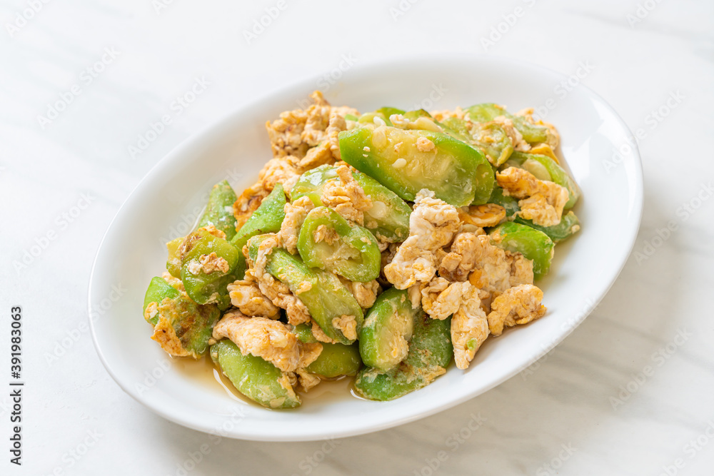 Stir Fried Angled Gourd with Egg Stir Fried Angled Gourd with Egg