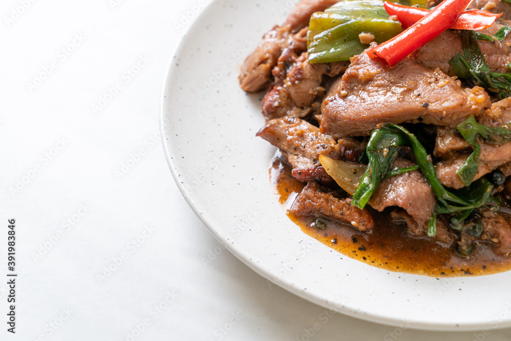 Stir-Fried Black Pepper with Duck Stir-Fried Black Pepper with Duck