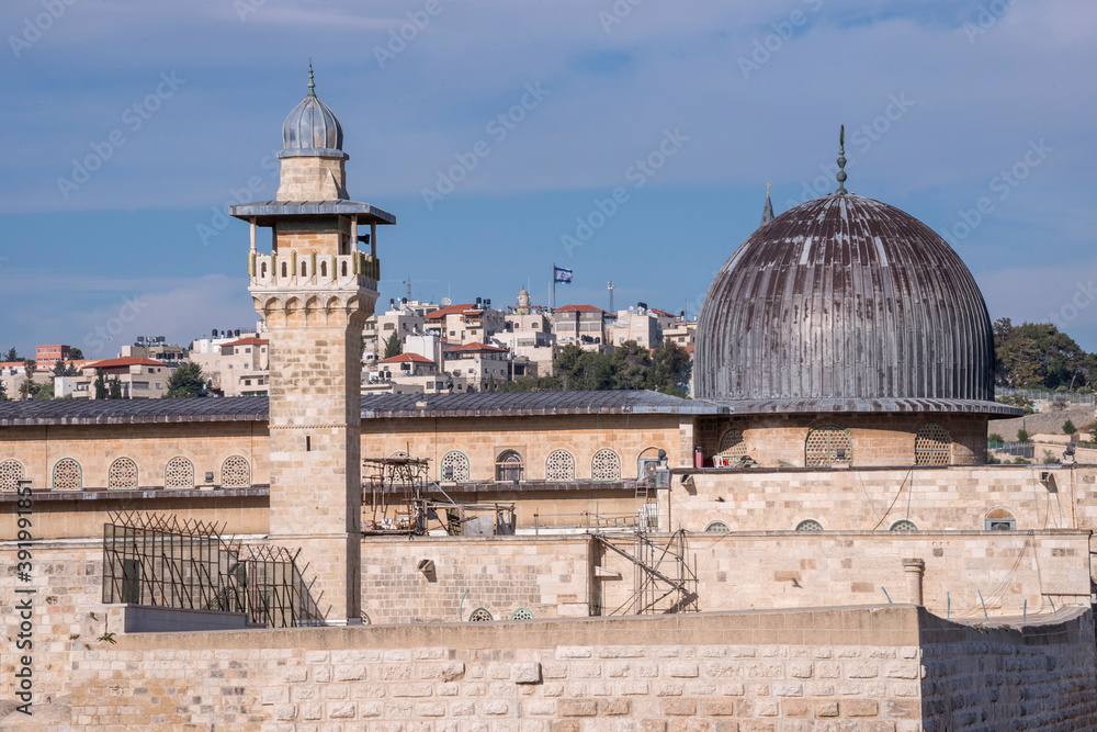 Minarete y cúpula de la mezquita de Al Aqsa en Jerusalén, Israel