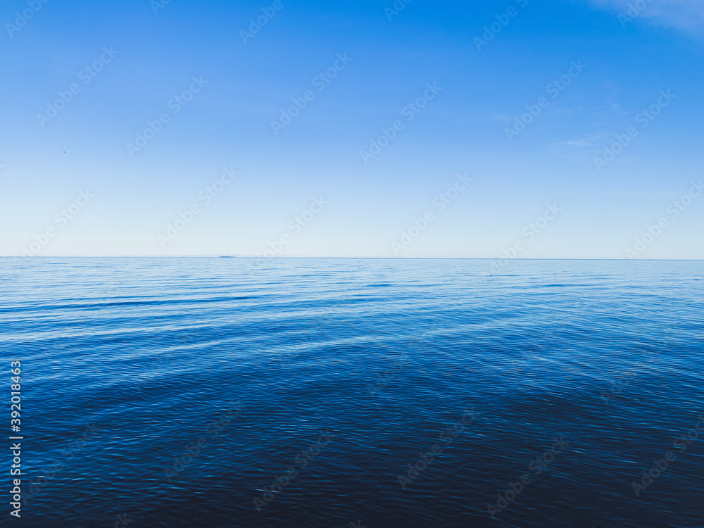 Blue horizon of the sea, seascape background - obrazy, fototapety, plakaty 
