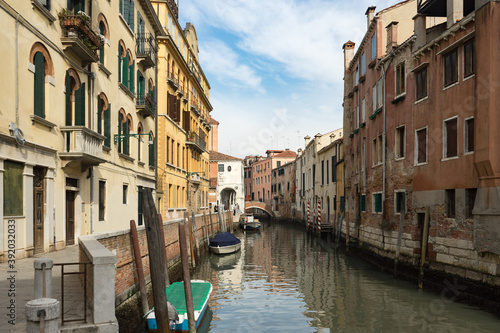 Fototapeta Naklejka Na Ścianę i Meble -  canal in Venice