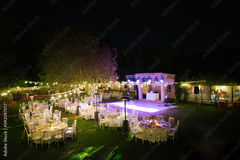 Wedding dining table. Rustic wedding.