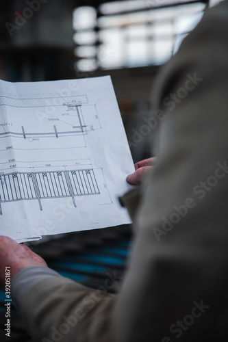 Planing and construckting metal
