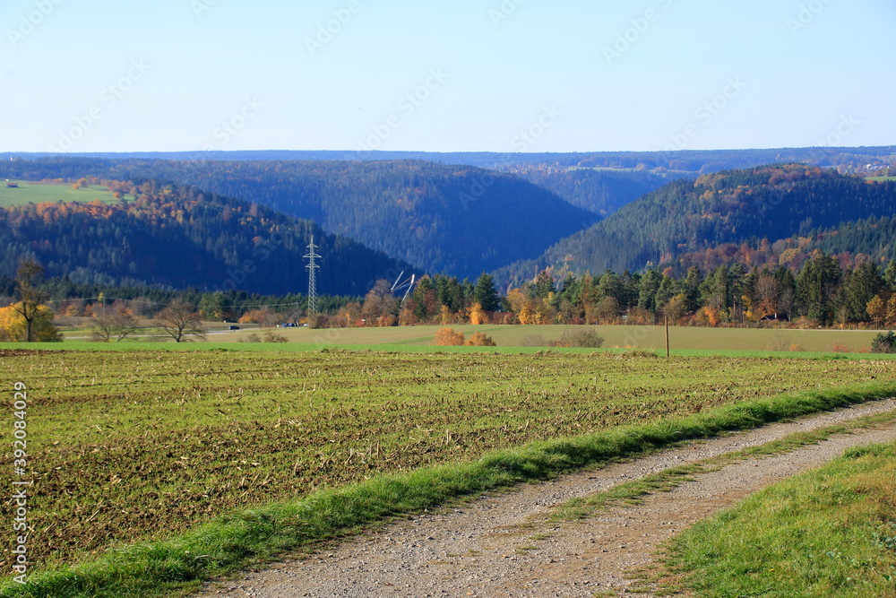 Blick in das herbstliche Heckengäu bei Holzbronn im Landkreis Calw