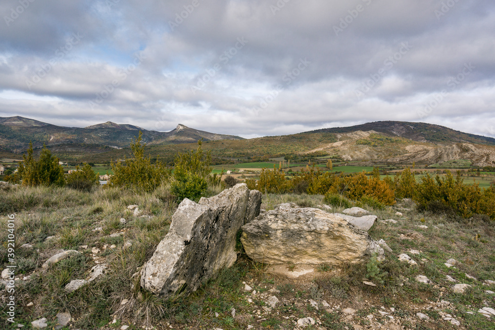 Dolmen de la Capilleta,  III milenio antes de Cristo, ruta de los megalitos del alto Aragon,  Paúles de Sarsa, Provincia de Huesca, Spain, europe